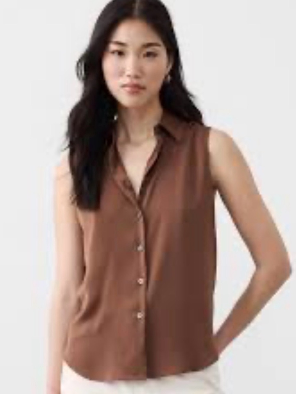 Banana Republic Sleeveless Button-Down Top in Chestnut Brown